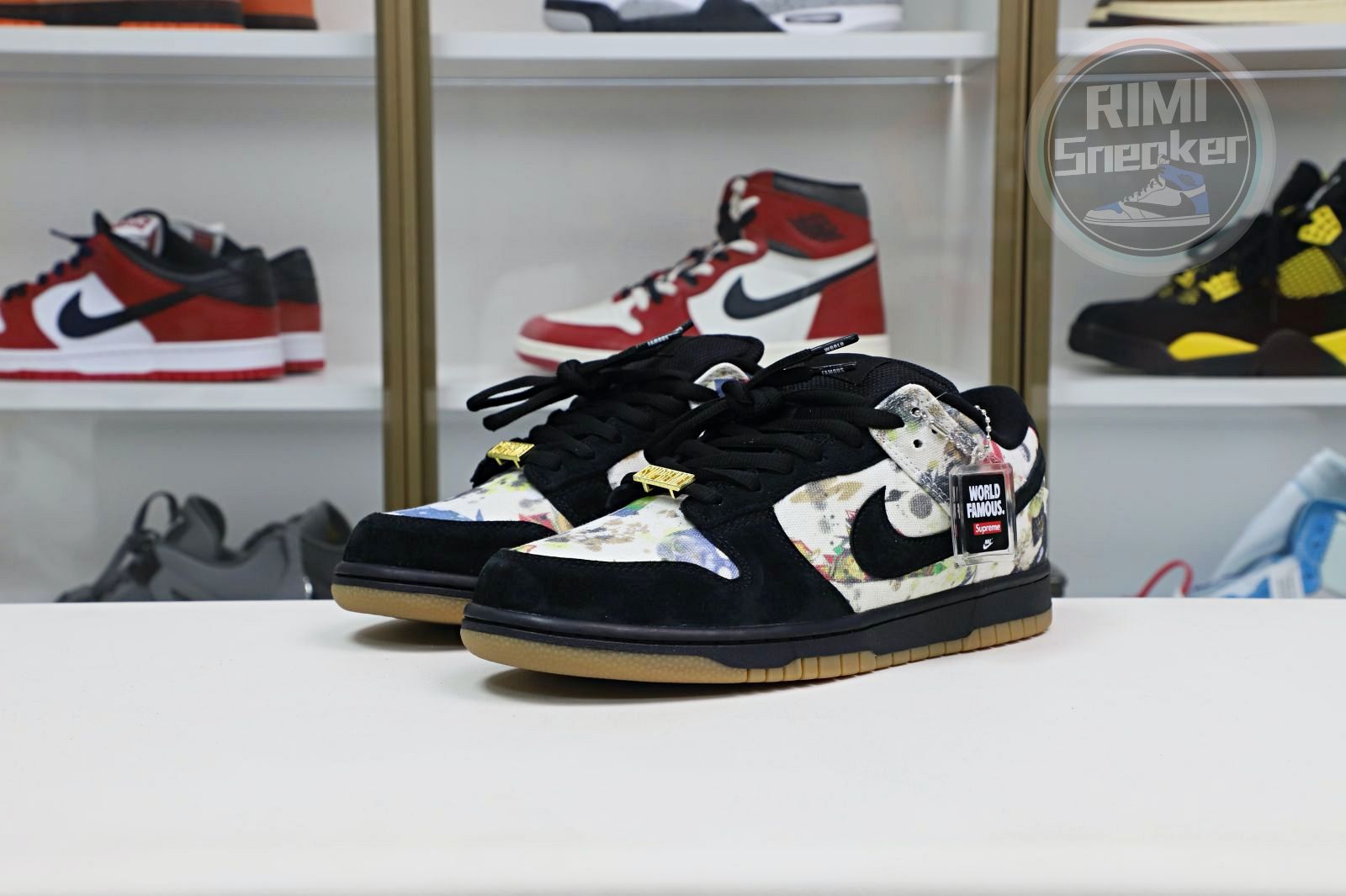 Supreme x Nike SB DunkLow