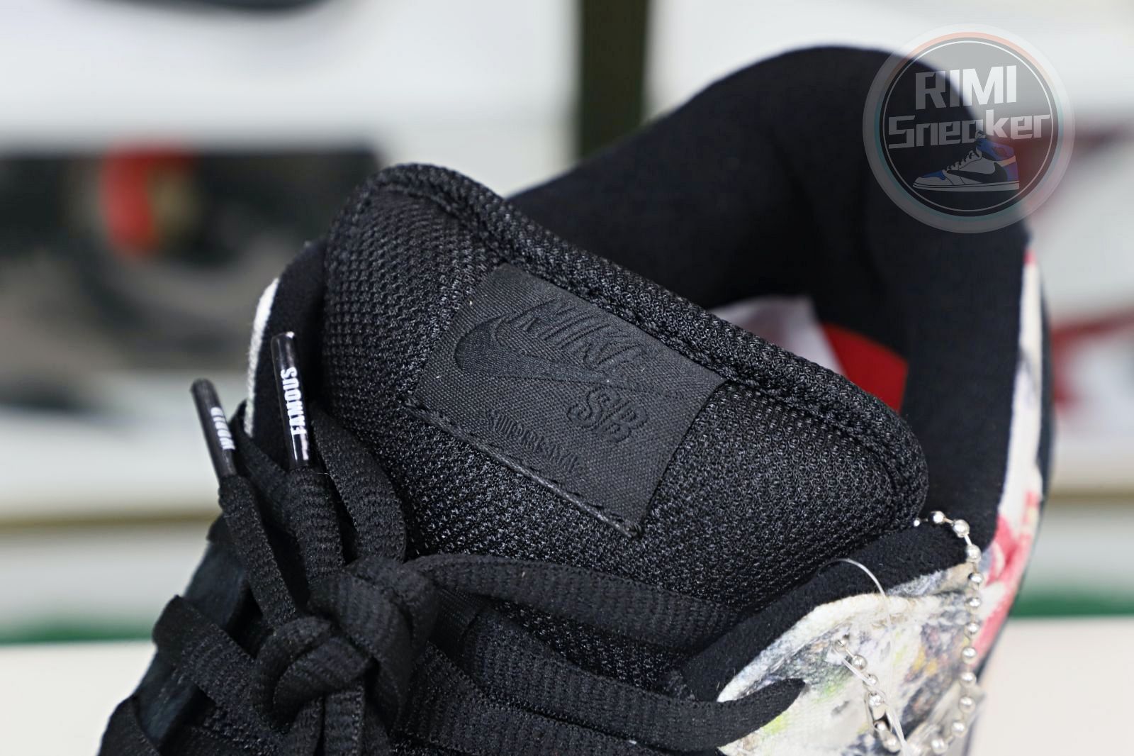 Supreme x Nike SB DunkLow