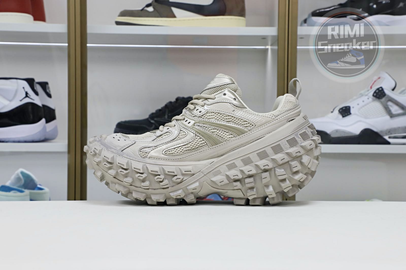 Balenciaga Defender