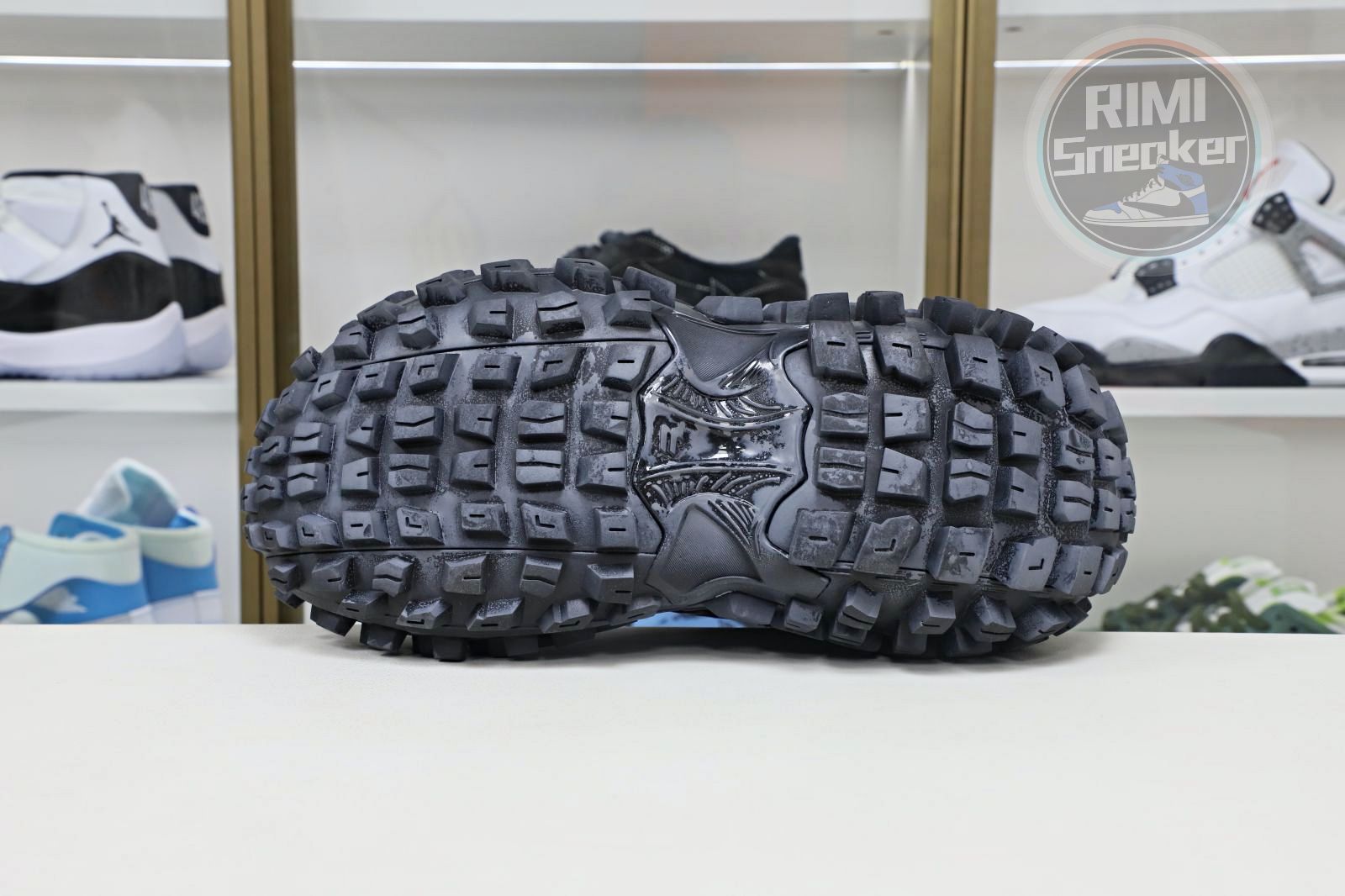 Balenciaga Defender