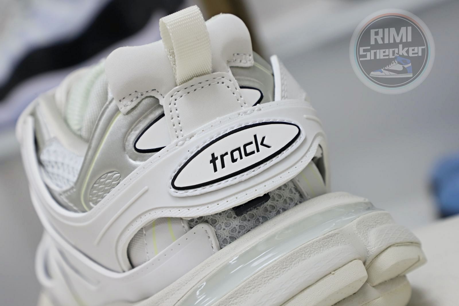Balenciaga Track(LED)