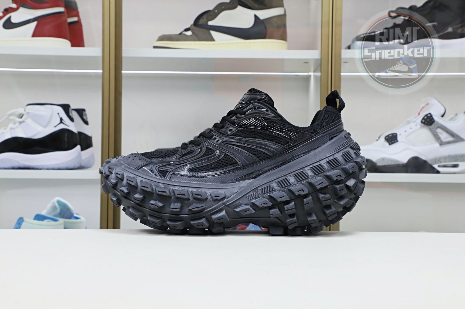 Balenciaga Defender