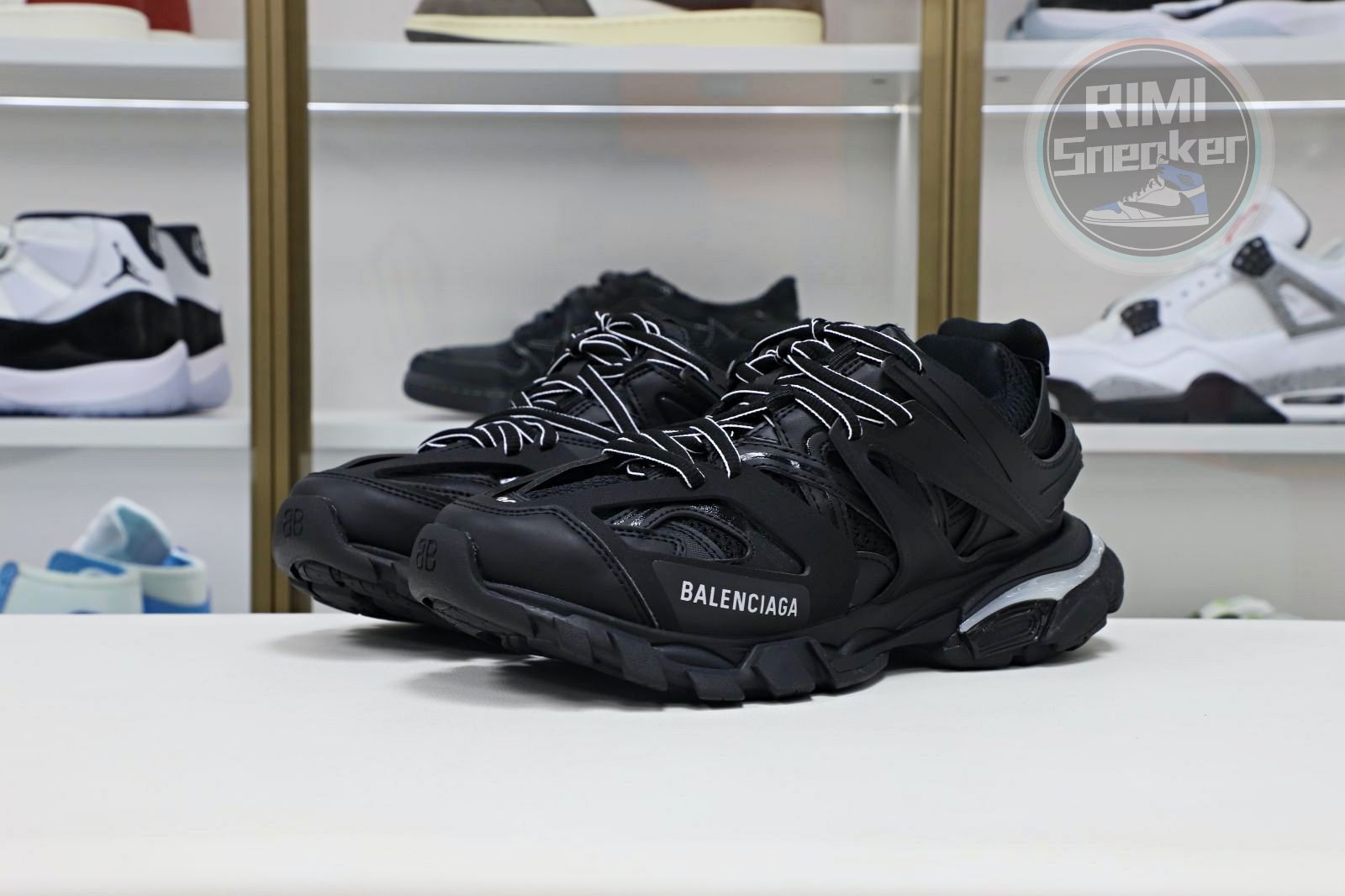 Balenciaga Track(LED)