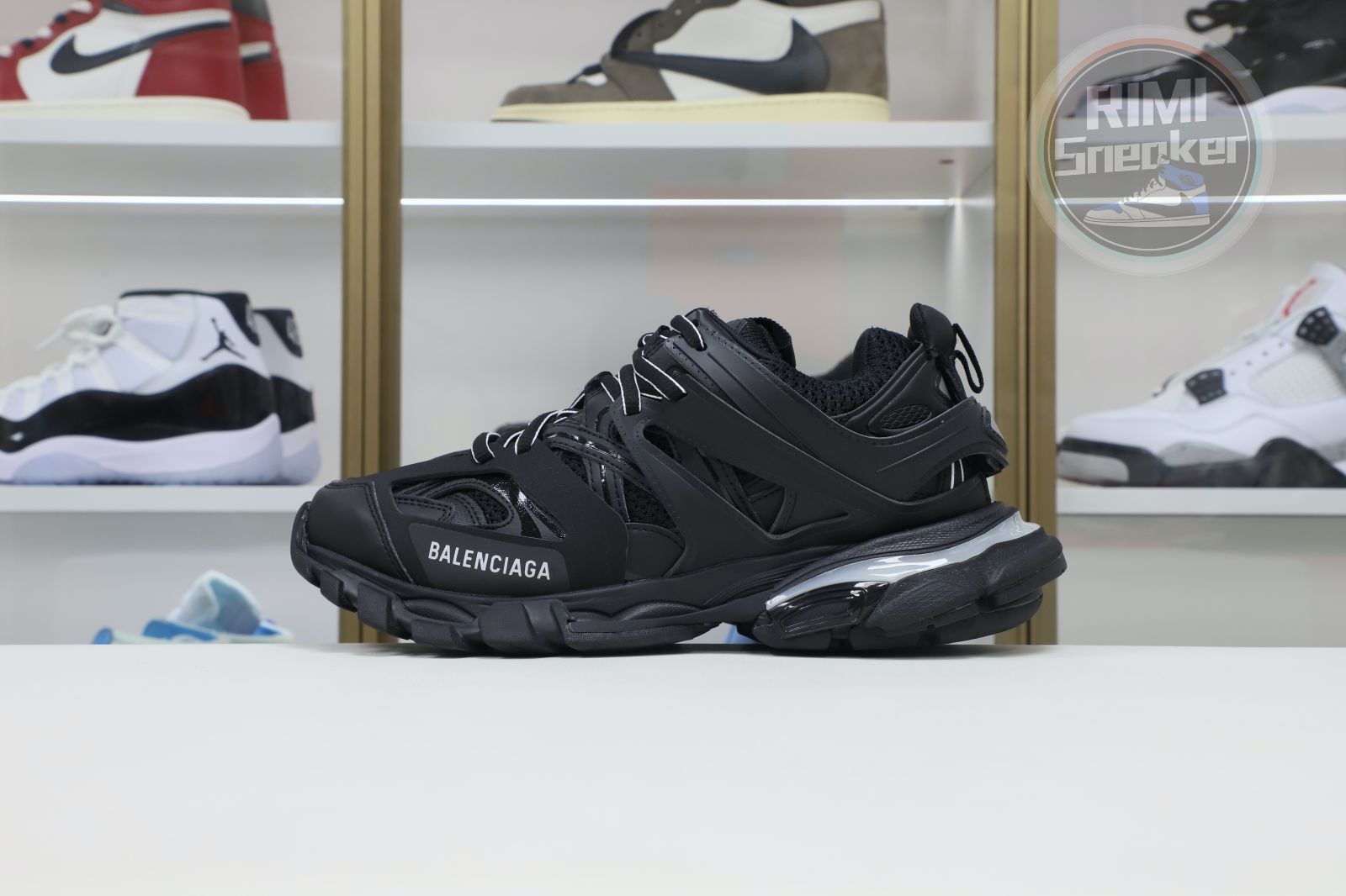 Balenciaga Track(LED)