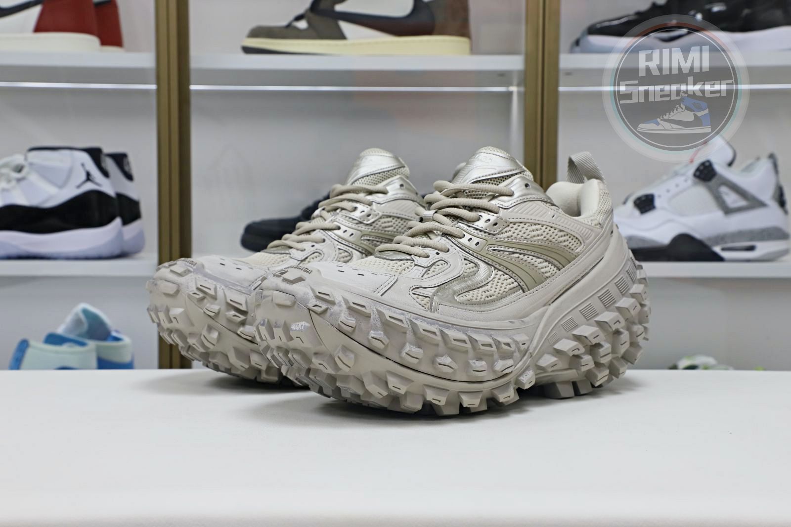 Balenciaga Defender