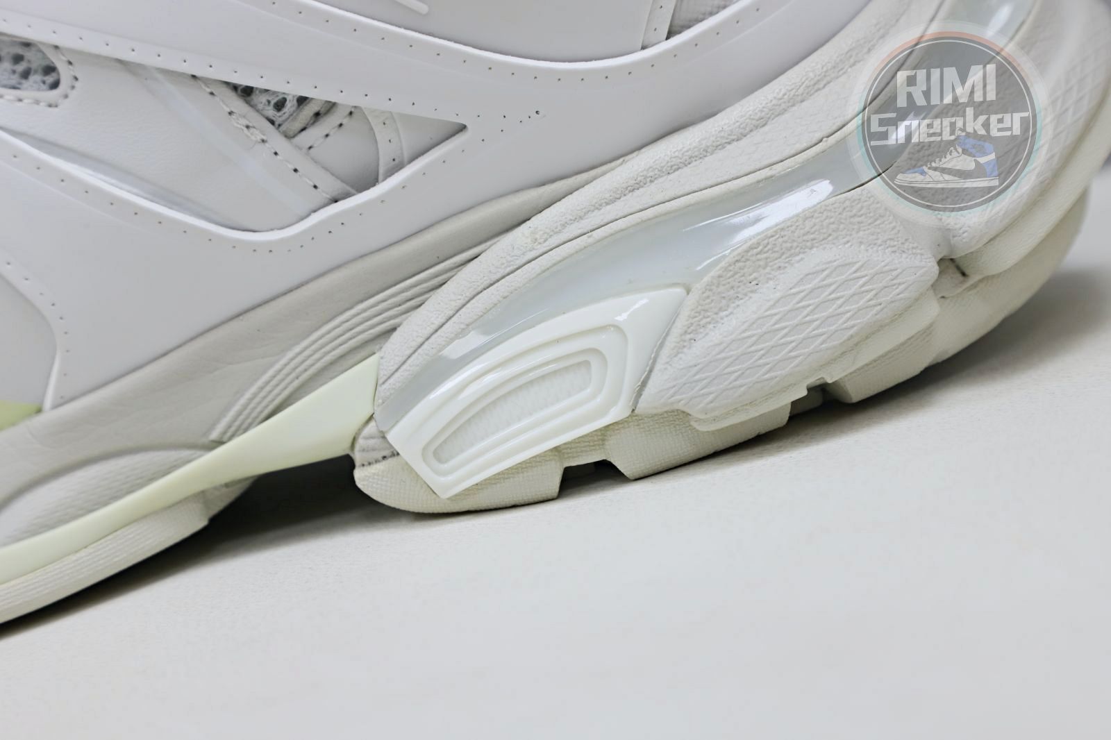 Balenciaga Track(LED)