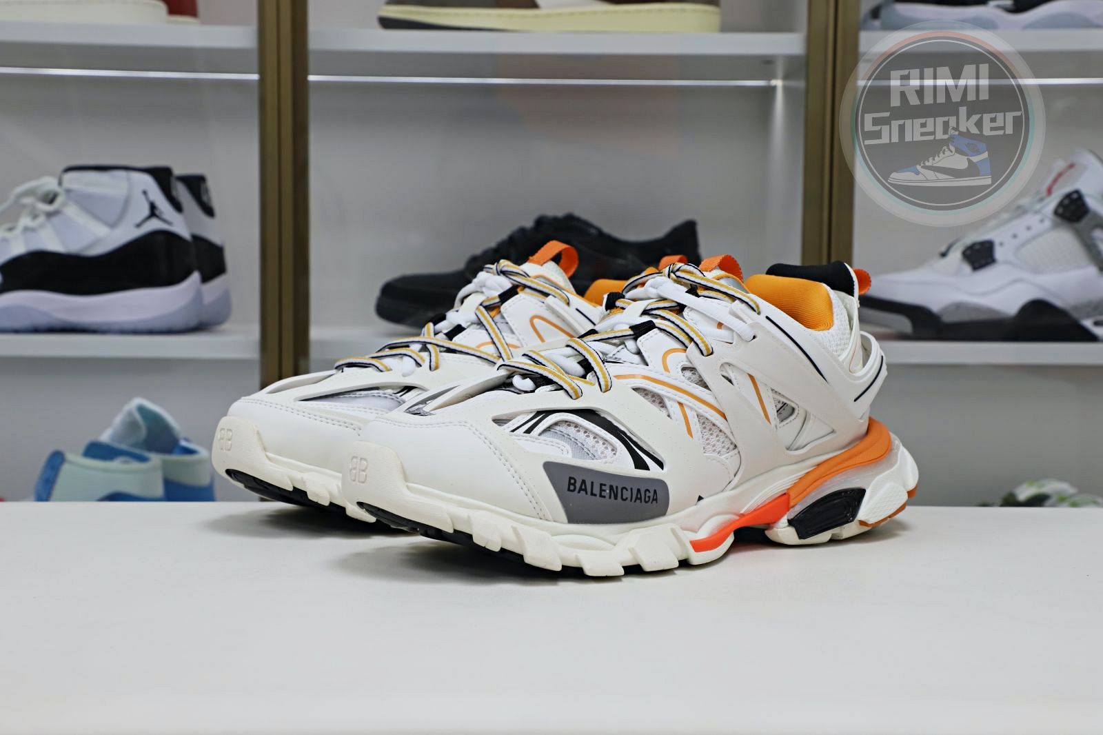 Balenciaga Track(LED)
