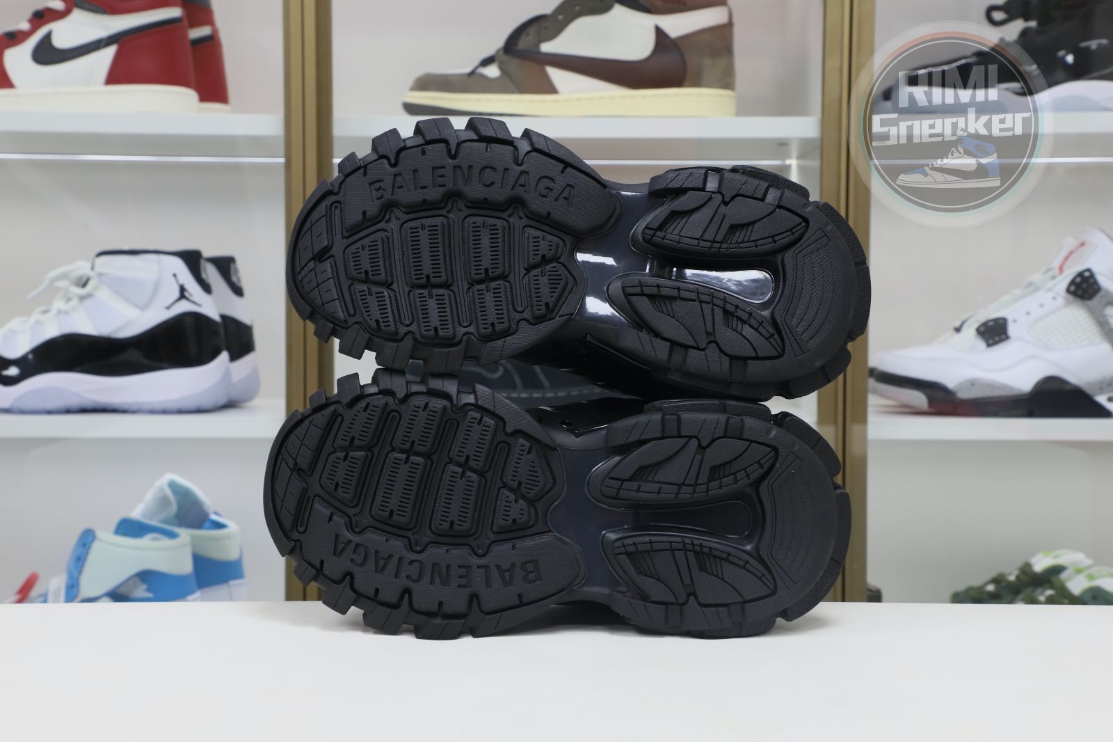 Balenciaga Track(LED)
