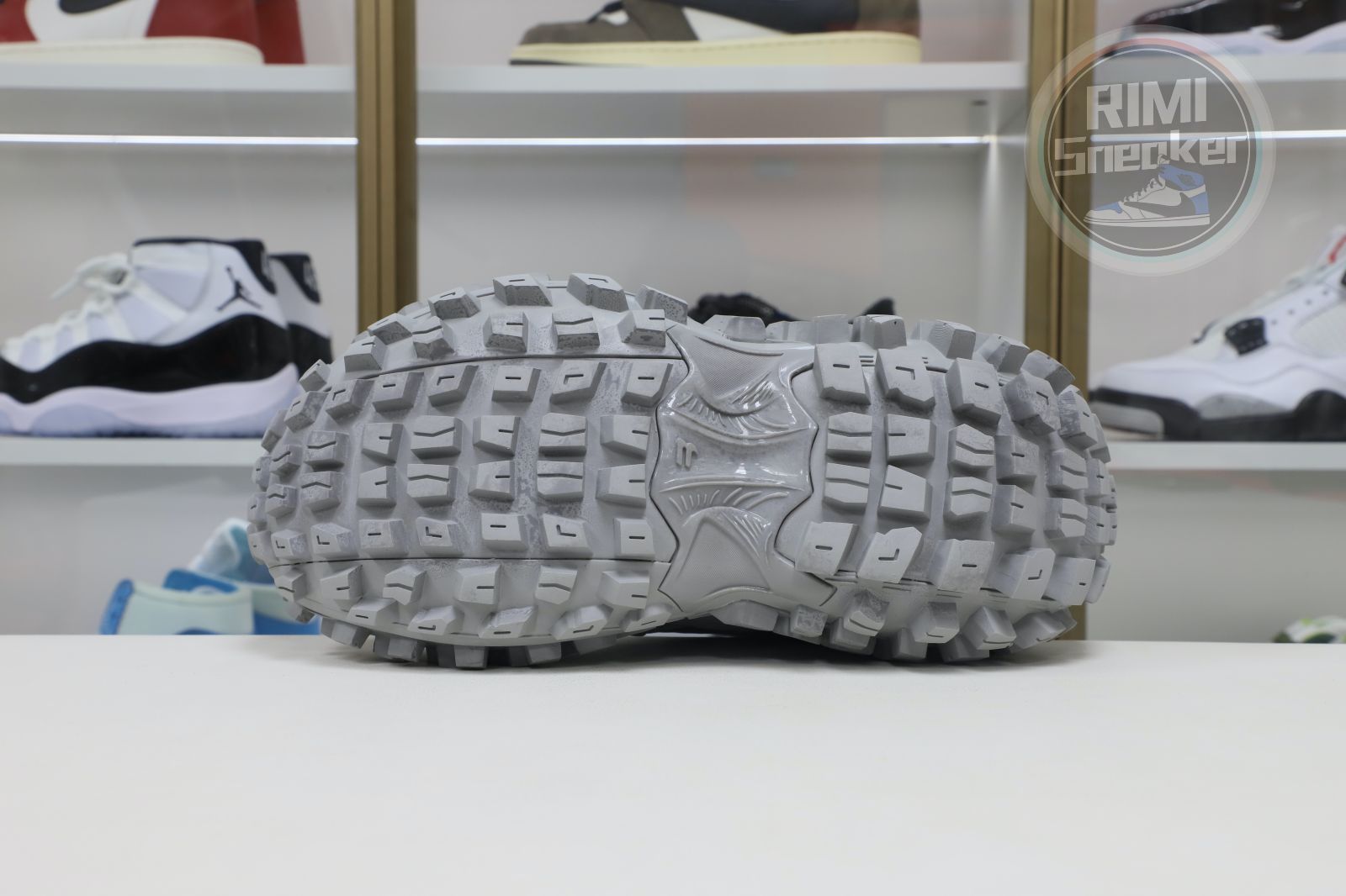 Balenciaga Defender