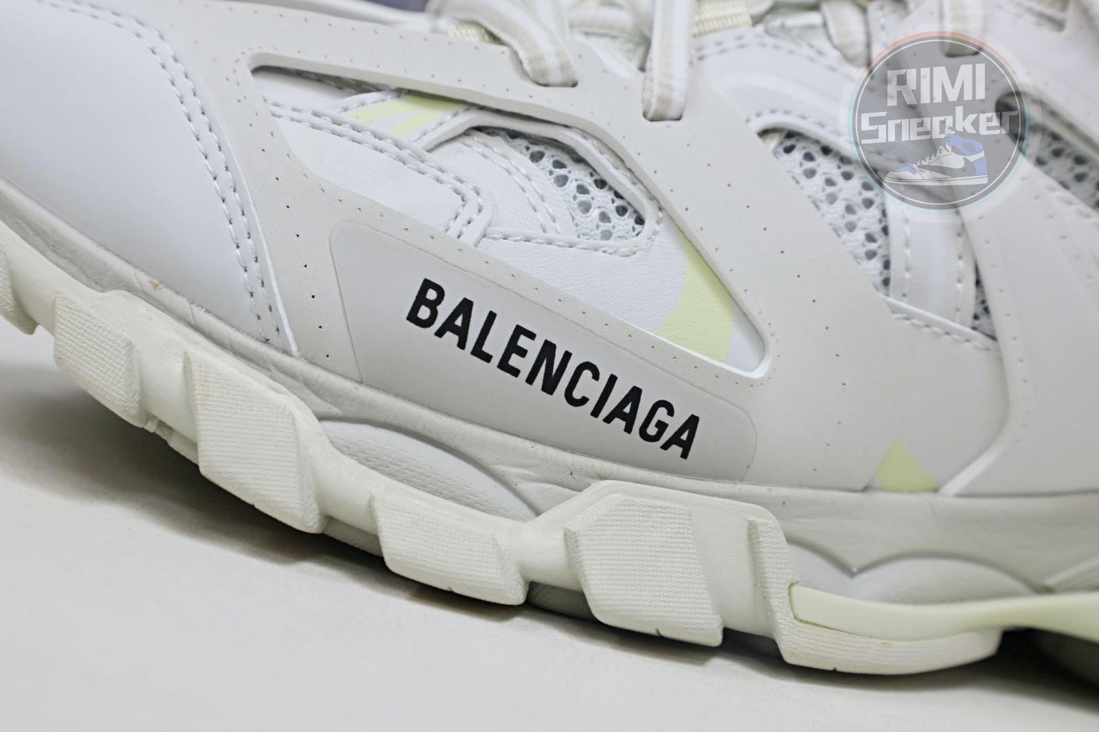 Balenciaga Track(LED)
