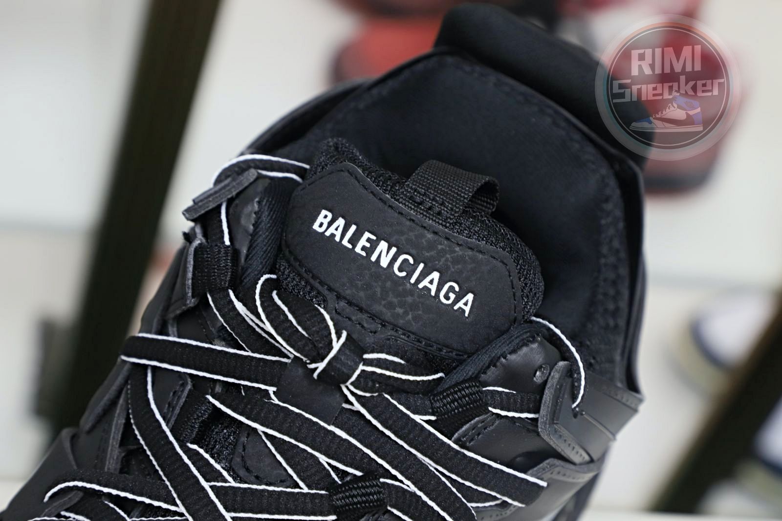 Balenciaga Track(LED)