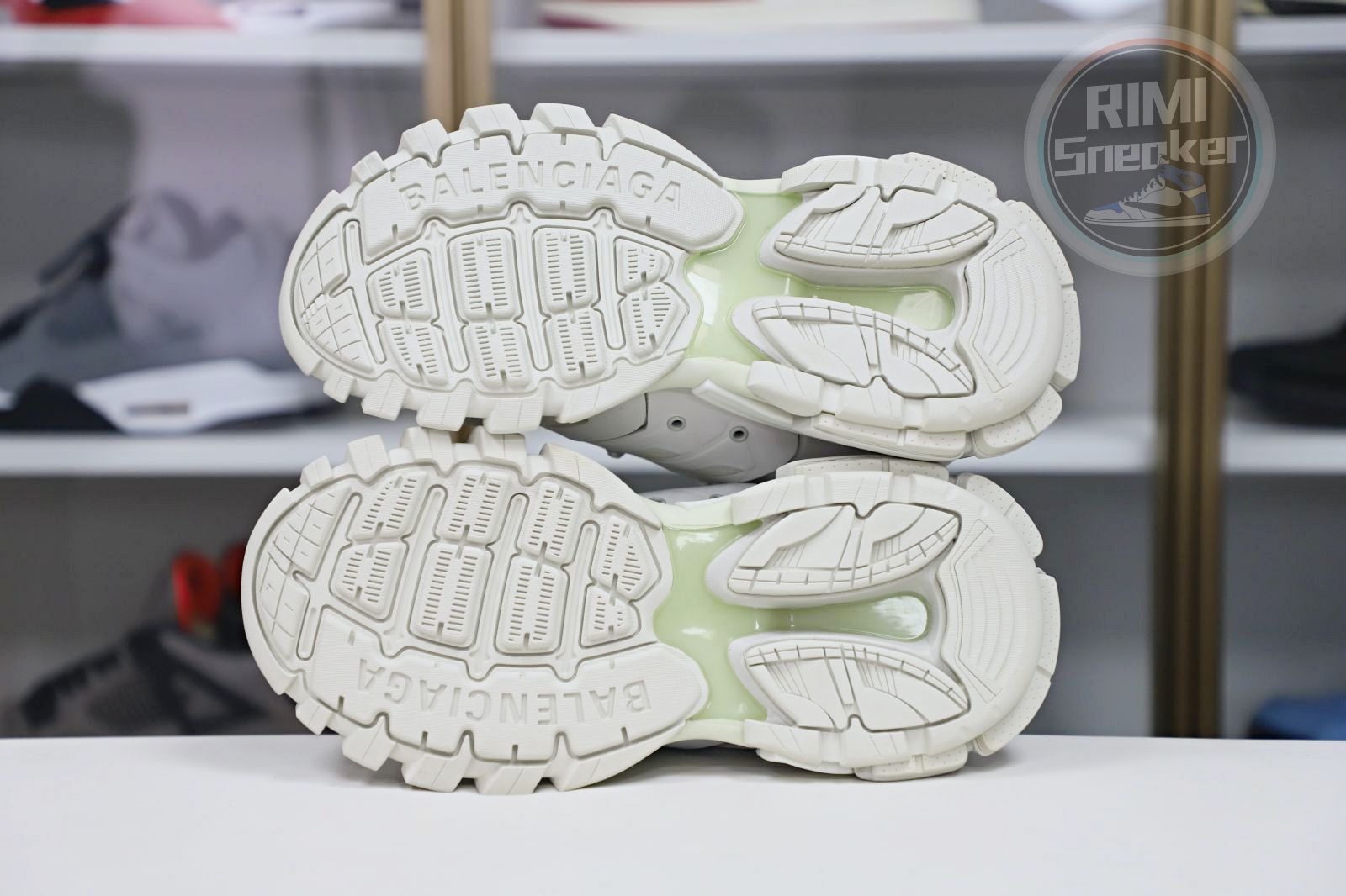 Balenciaga Track(LED)