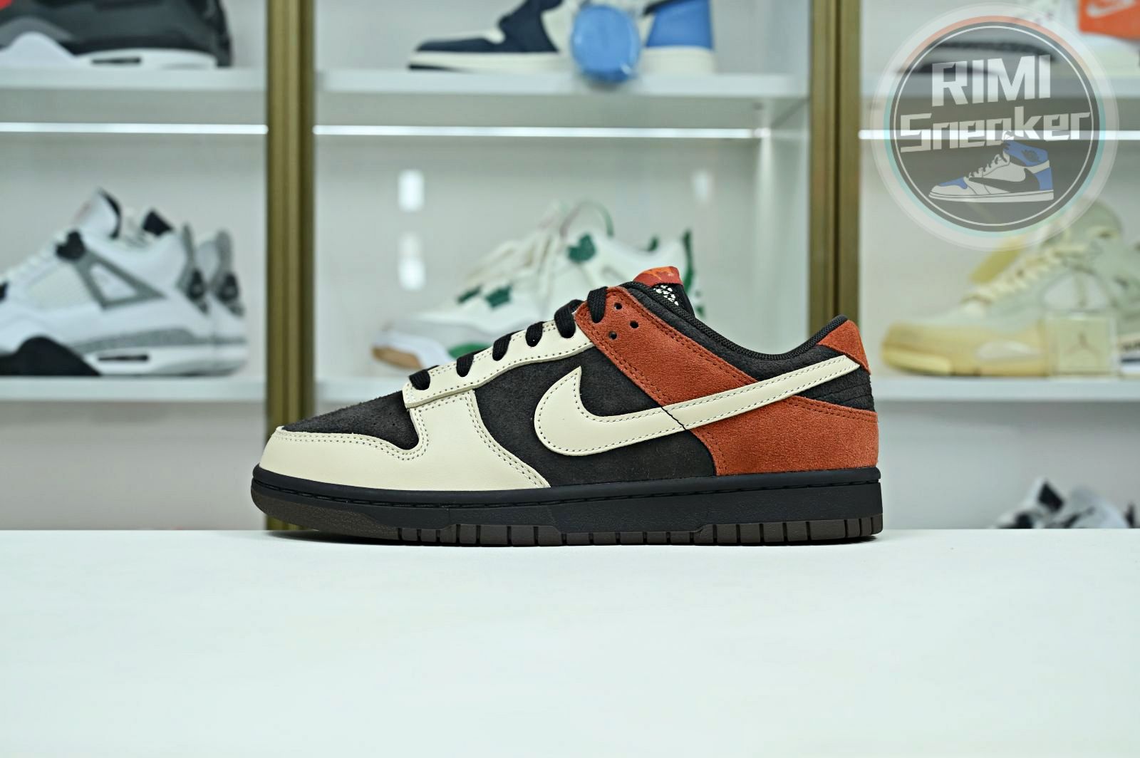 Nike Dunk Low