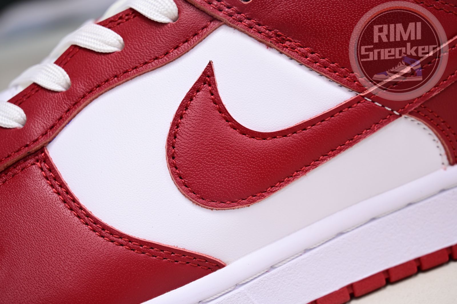 Nike Dunk Low Retro