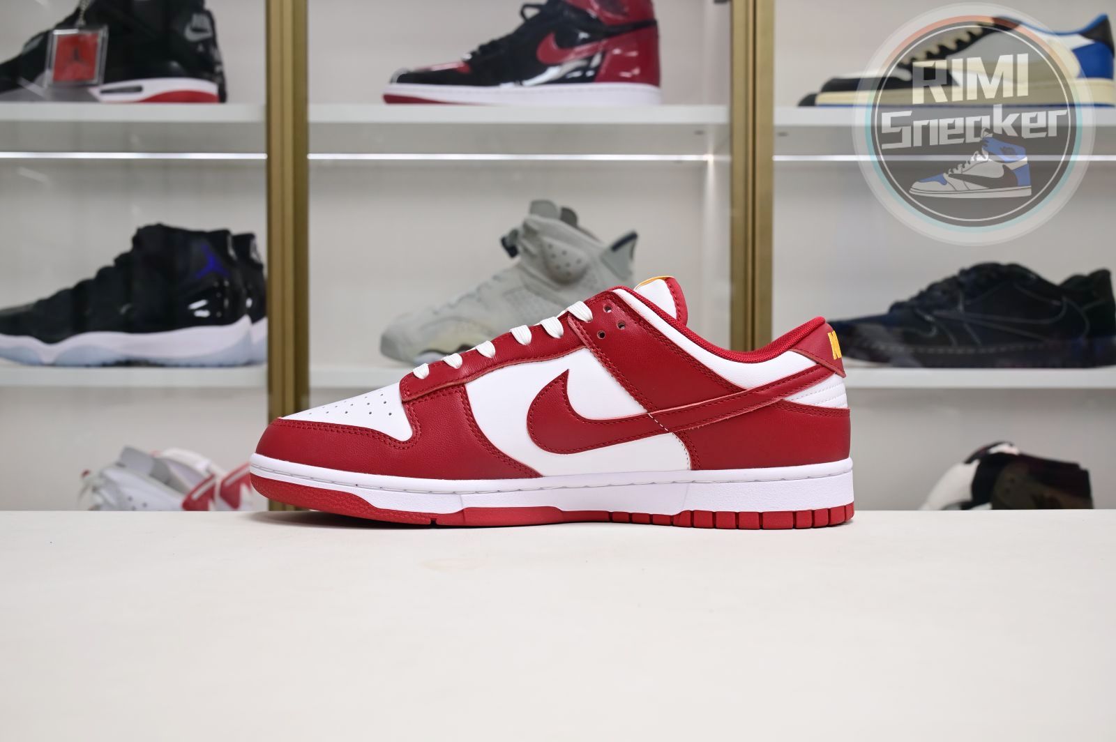 Nike Dunk Low Retro