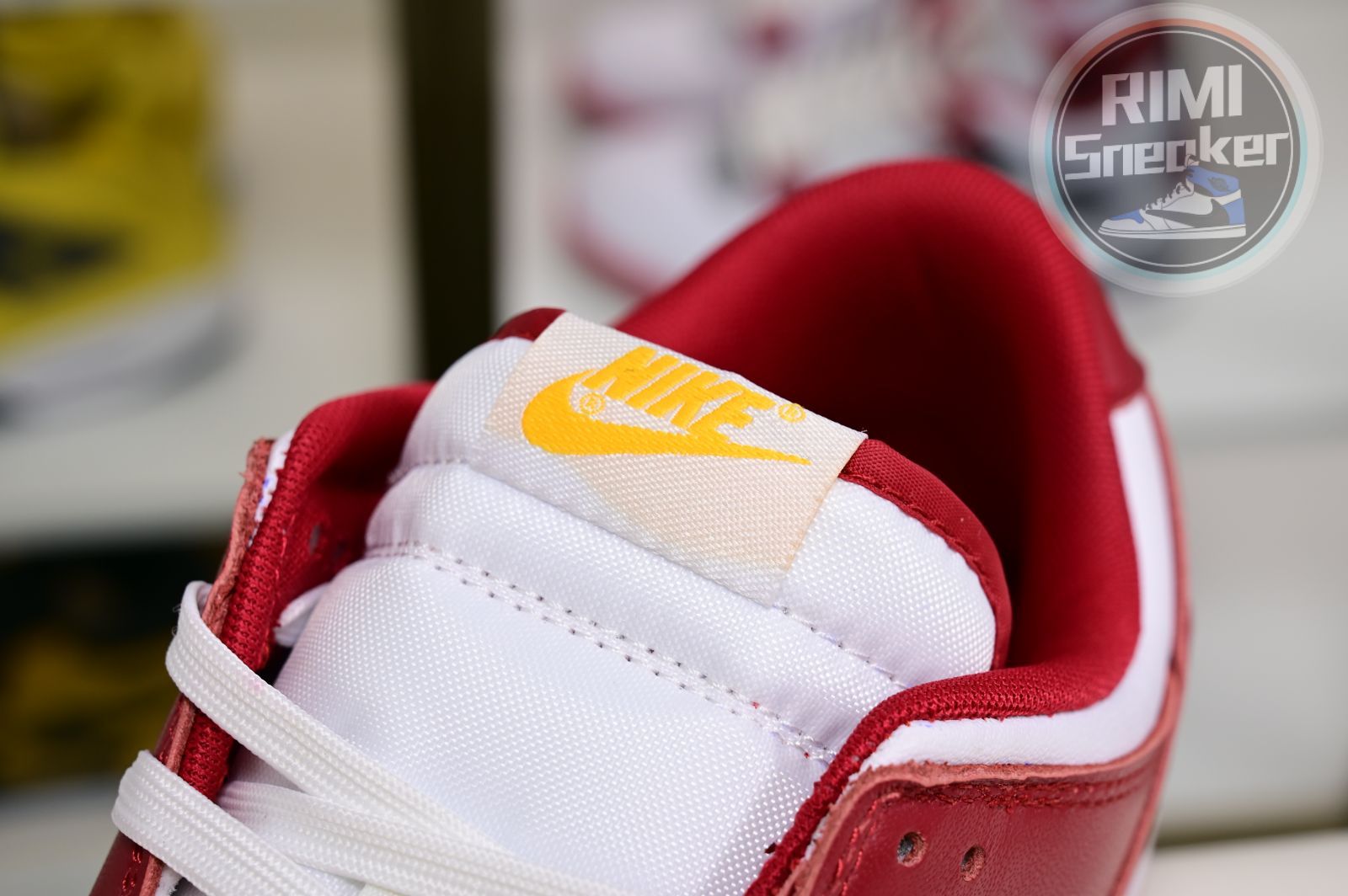 Nike Dunk Low Retro