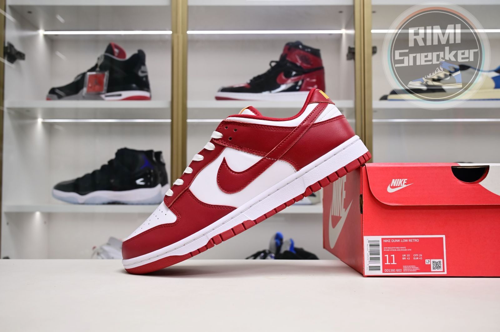 Nike Dunk Low Retro