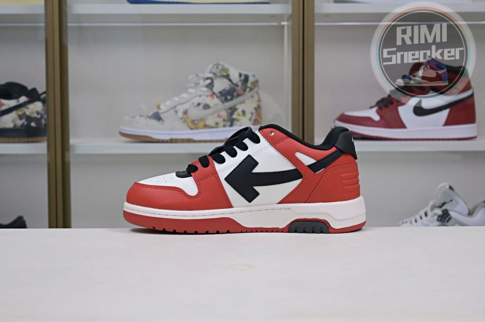 OFF-WHITE Out Of Office