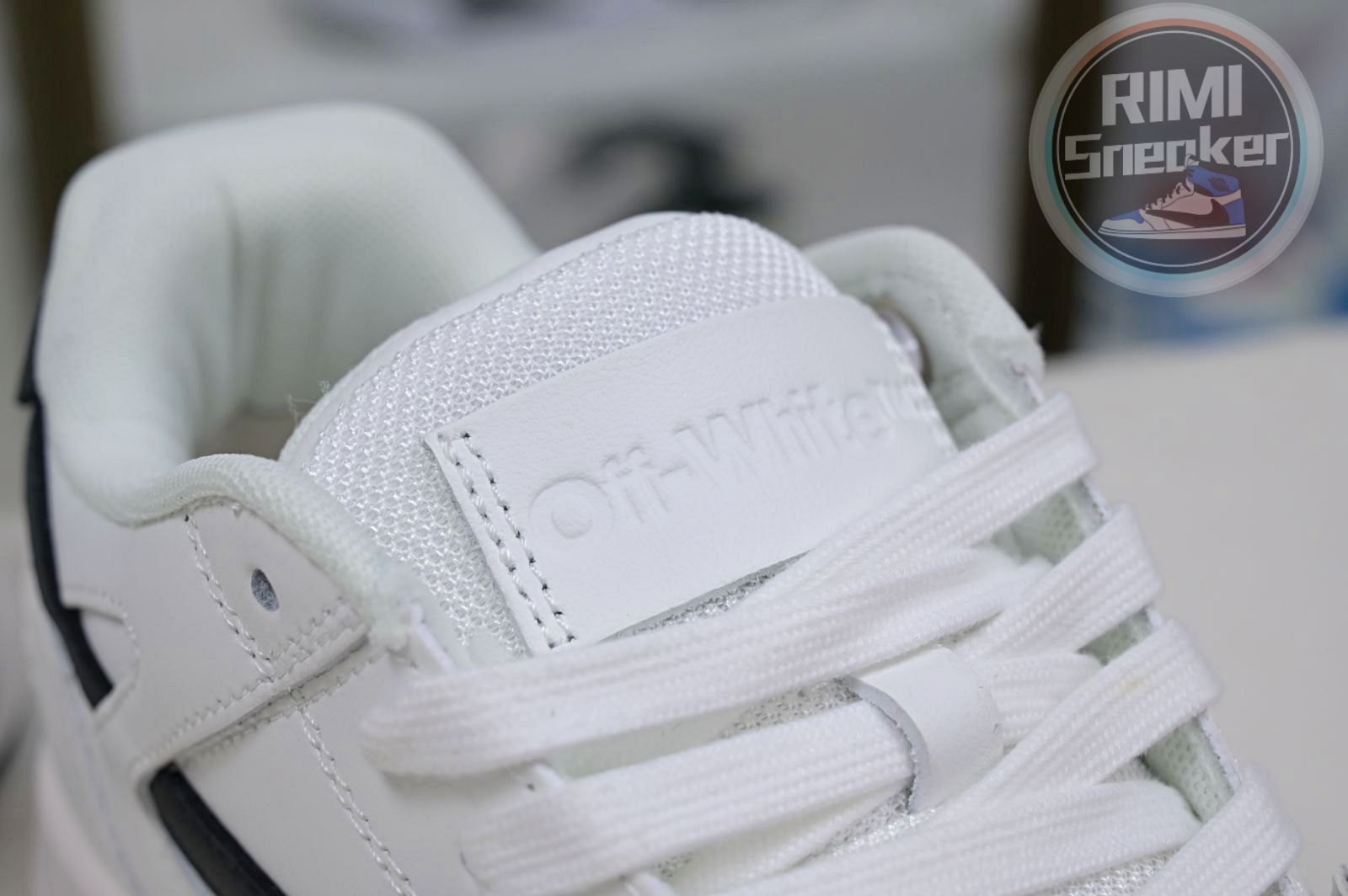 OFF-WHITE Out Of Office