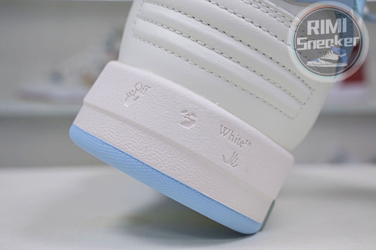 OFF-WHITE Out Of Office