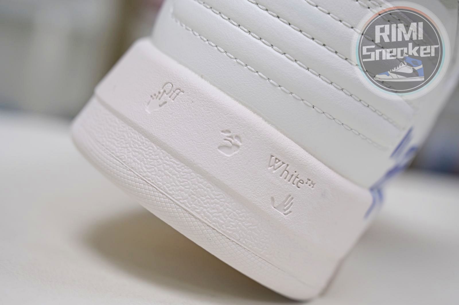 OFF-WHITE Out Of Office