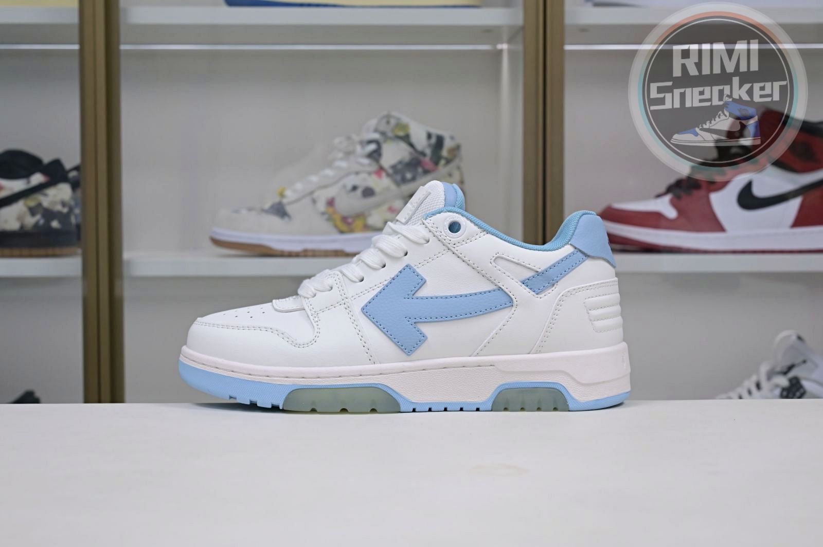 OFF-WHITE Out Of Office