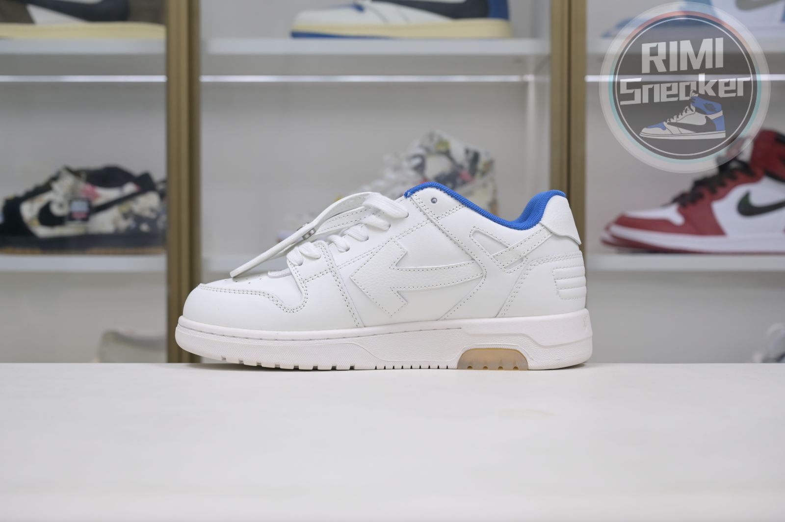 OFF-WHITE Out Of Office