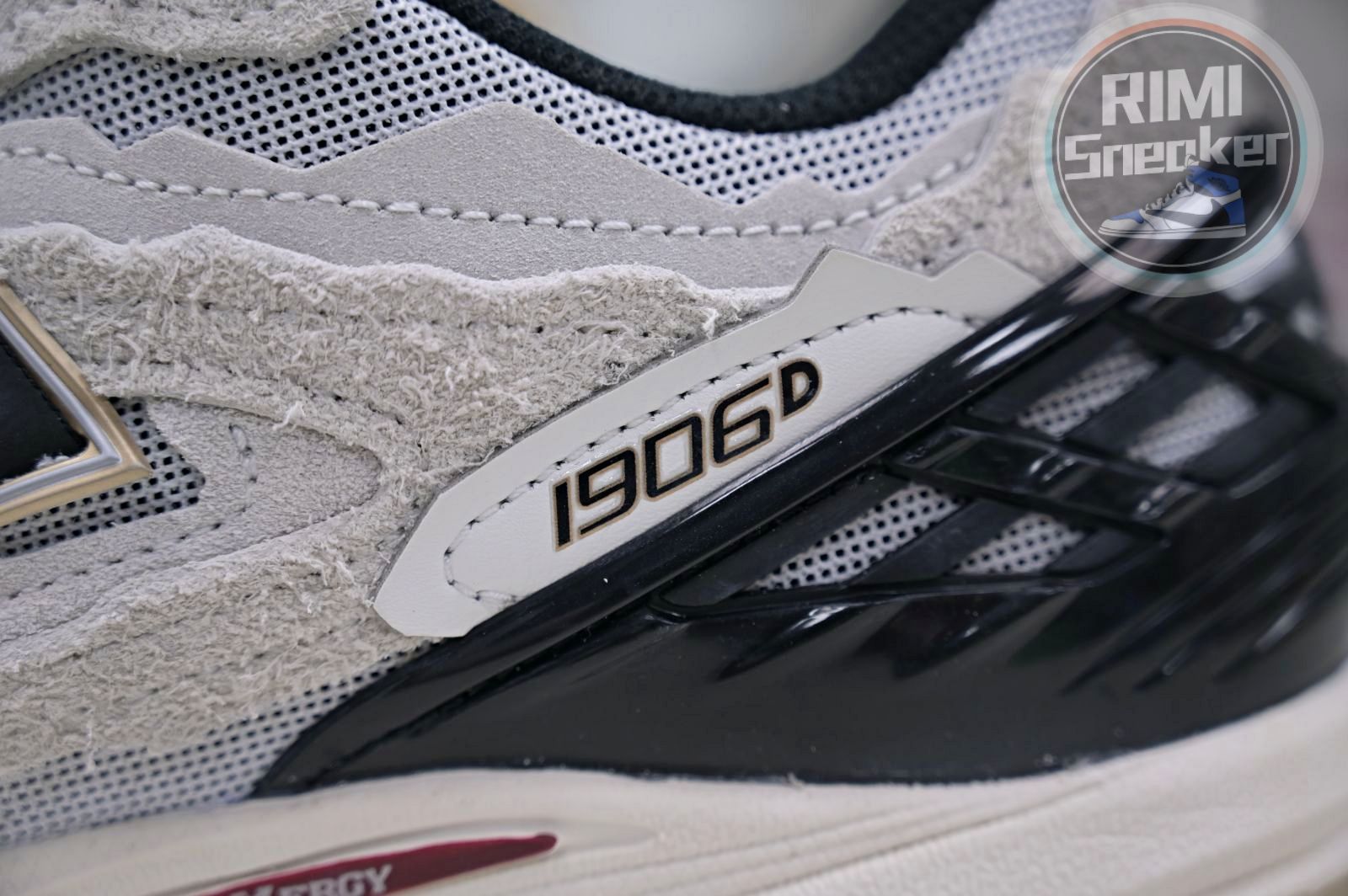 New Balance NB 1906R