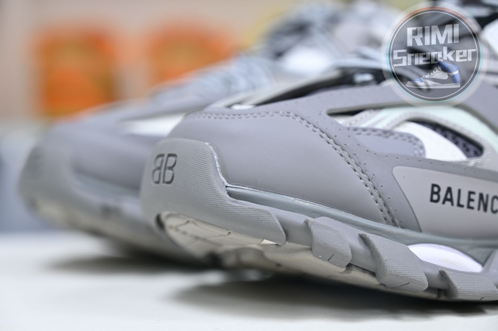 Balenciaga Track(LED)