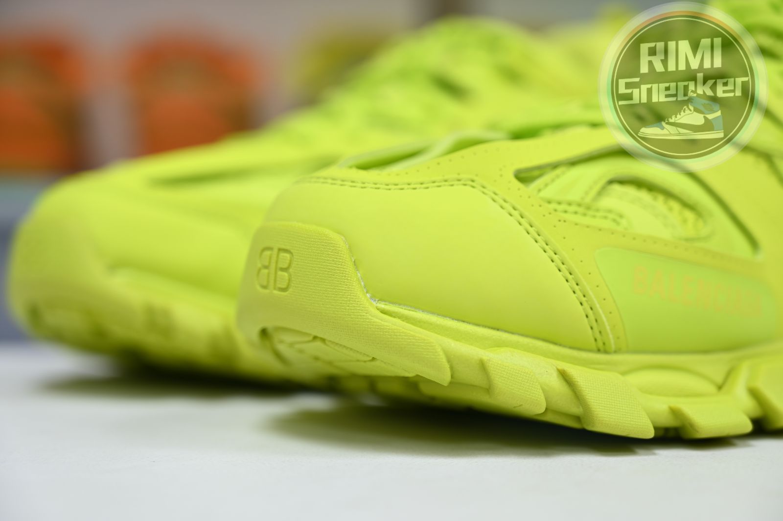 Balenciaga Track(LED)