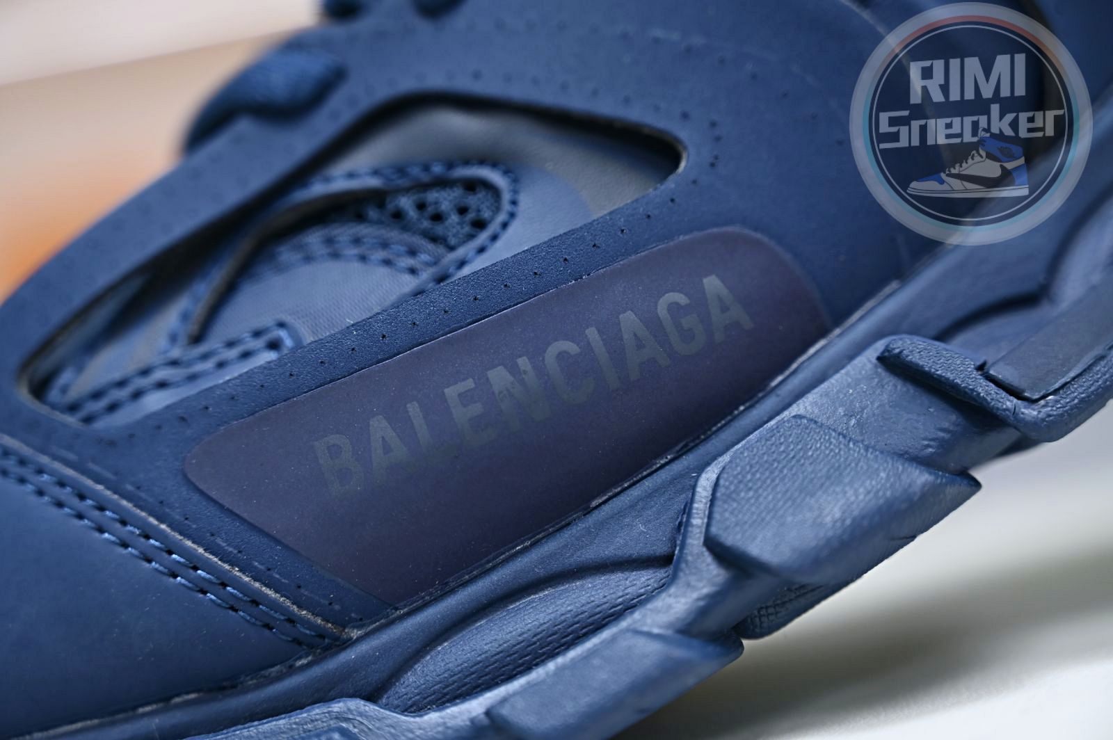 Balenciaga Track(LED)