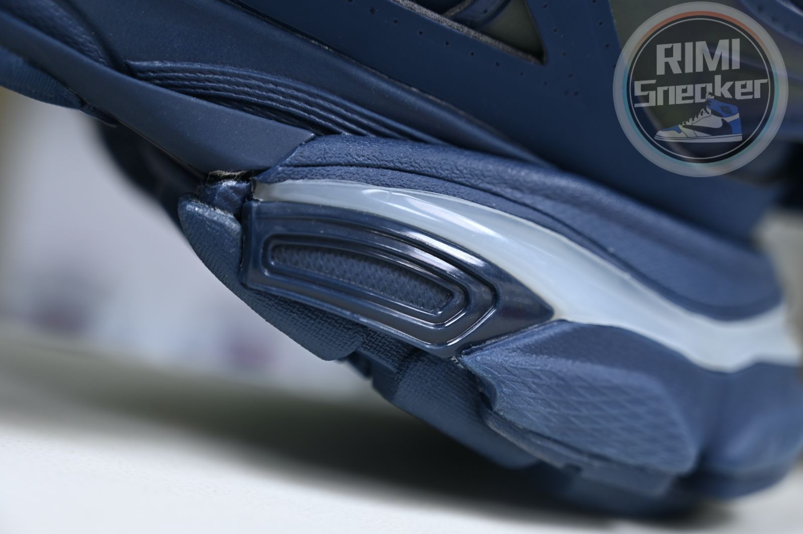 Balenciaga Track(LED)