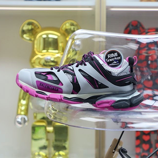 Balenciaga Track(LED)