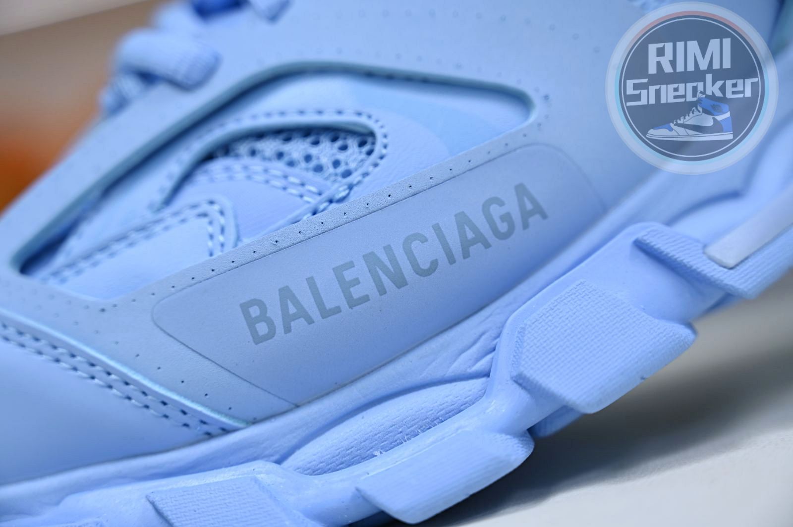 Balenciaga Track(LED)