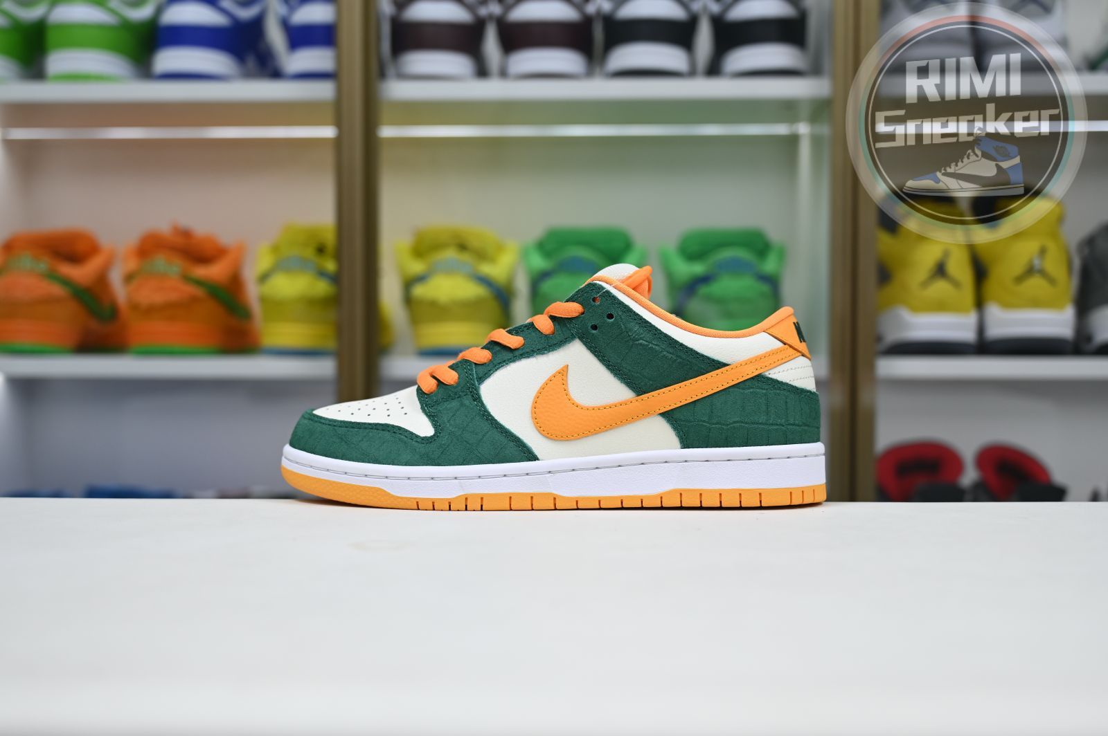 Nike Dunk SB Low Pro