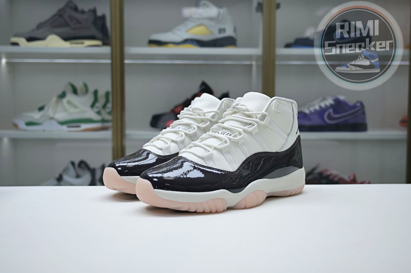 Air Jordan 11