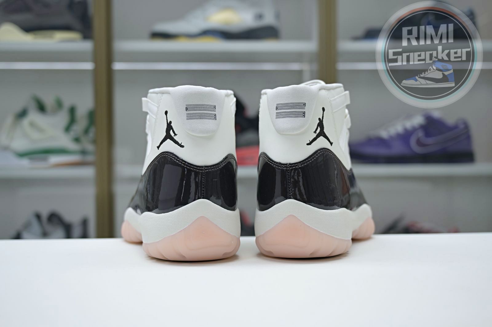 Air Jordan 11