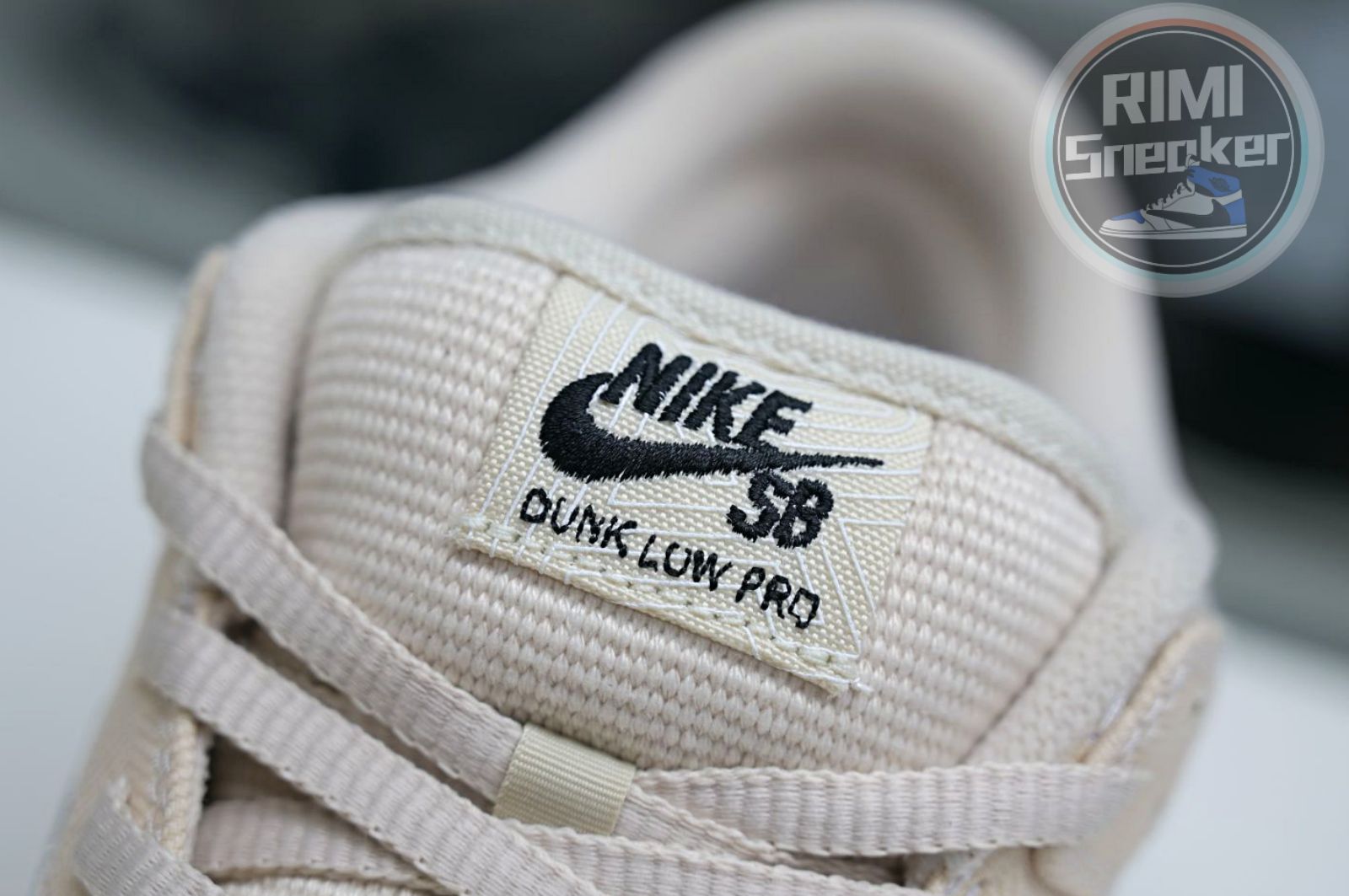 Albino & Preto x Nike Dunk SB Low Pro