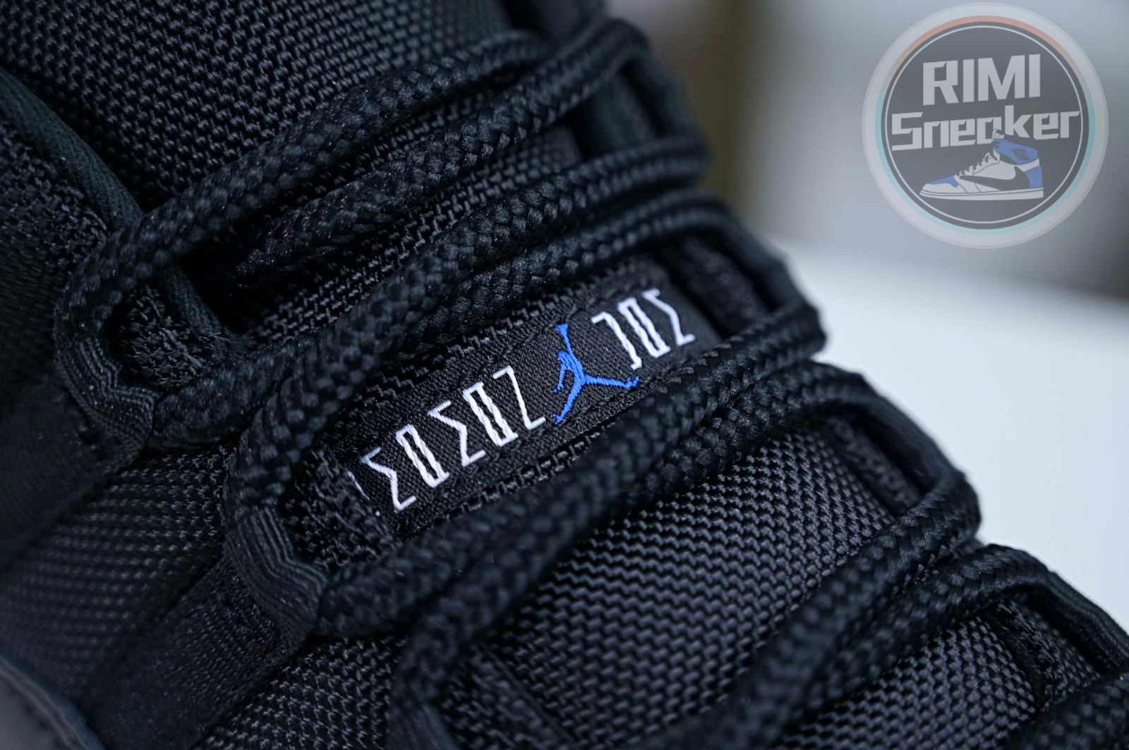 Air Jordan 11 Low