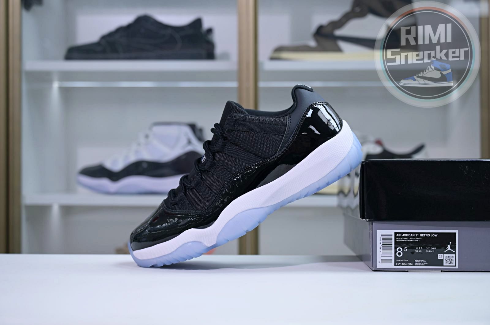 Air Jordan 11 Low