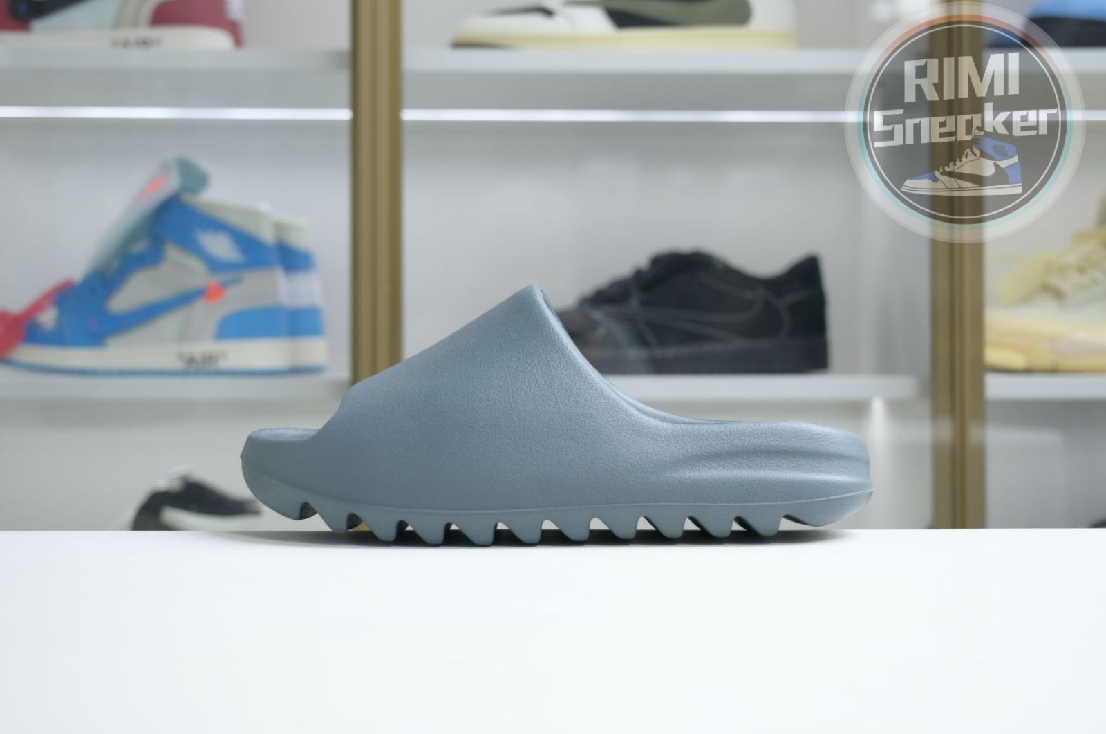 adidas originals Yeezy Slide