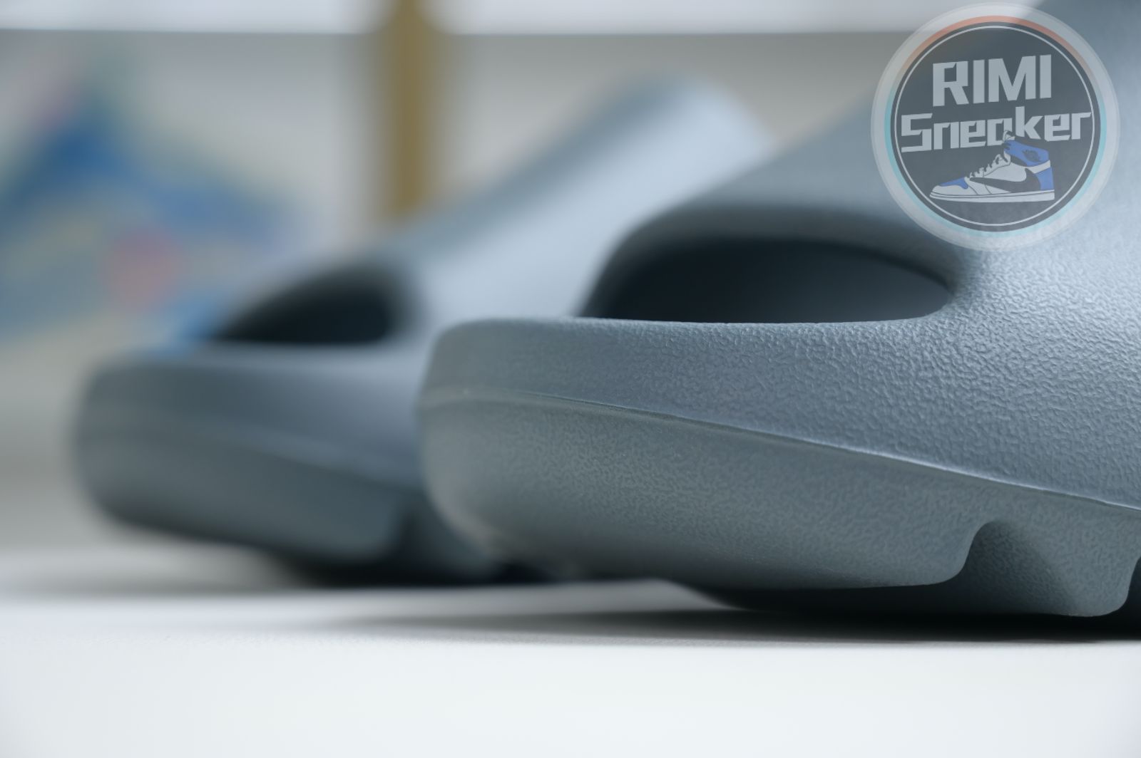 adidas originals Yeezy Slide