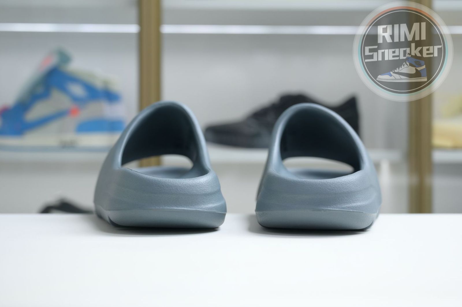 adidas originals Yeezy Slide