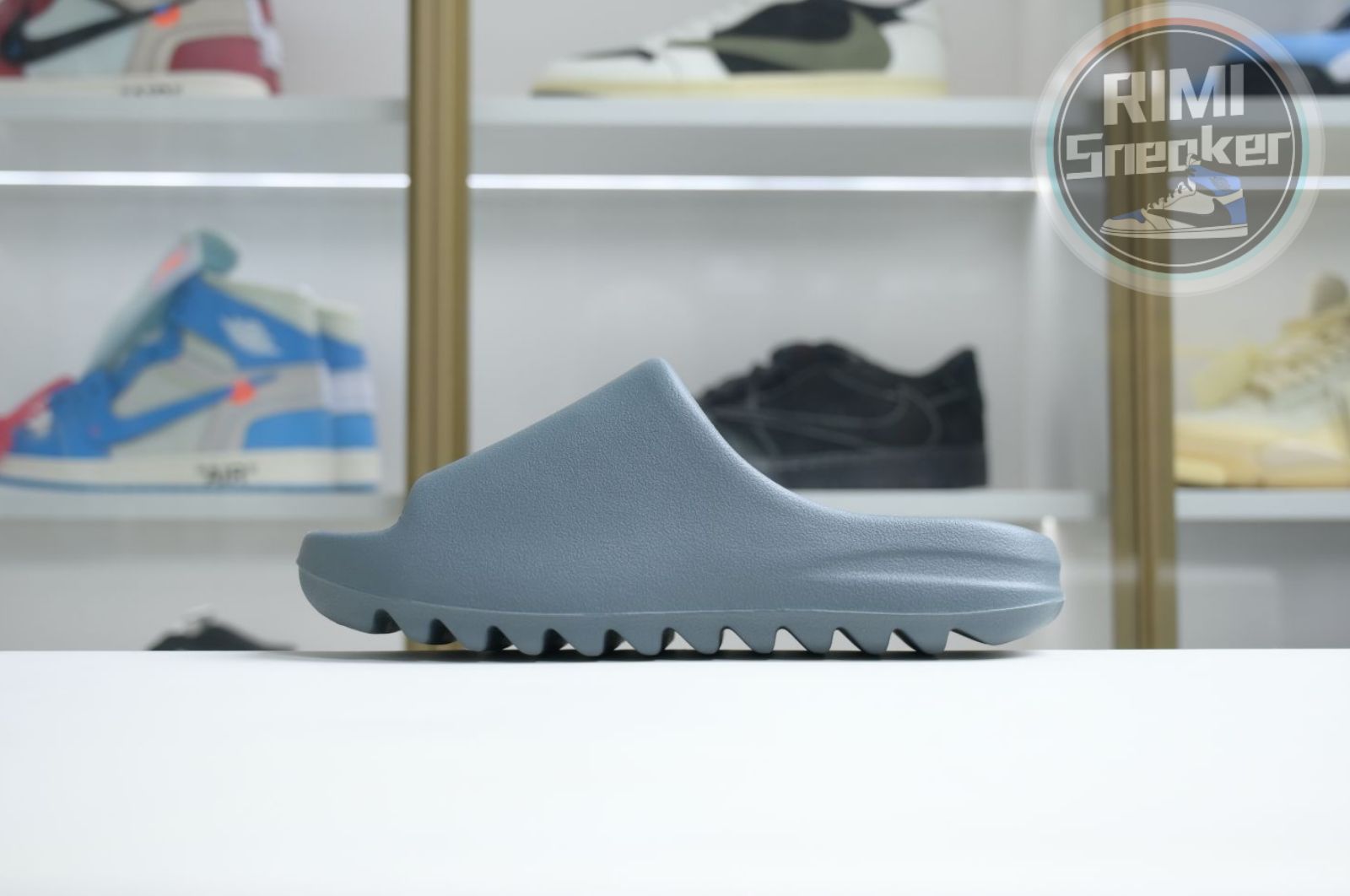 adidas originals Yeezy Slide