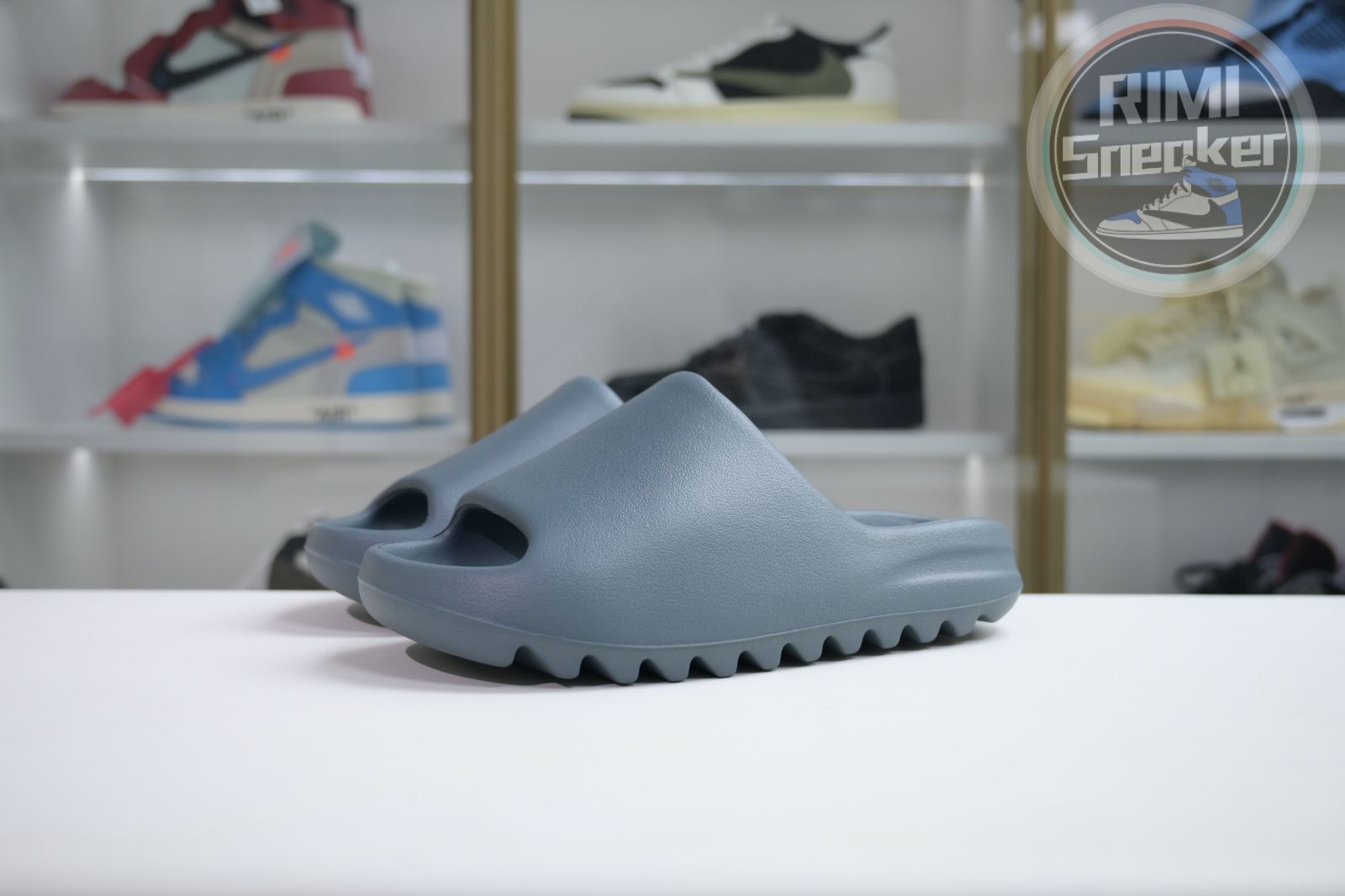 adidas originals Yeezy Slide