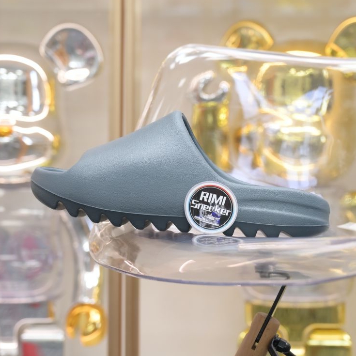 adidas originals Yeezy Slide