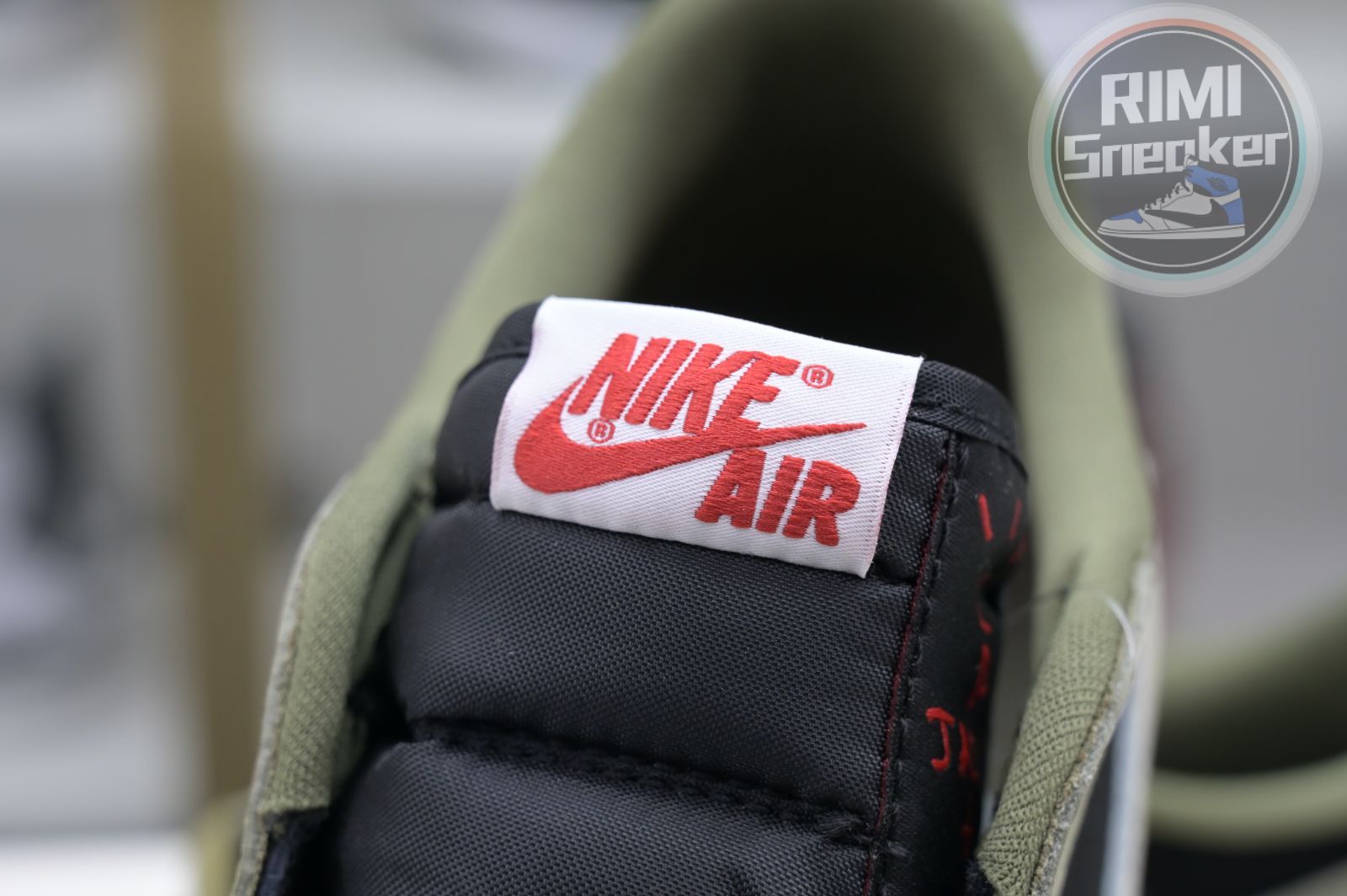 Travis Scott x Jordan Air Jordan 1 Low OG 7.0 Black Olive DM7866-002