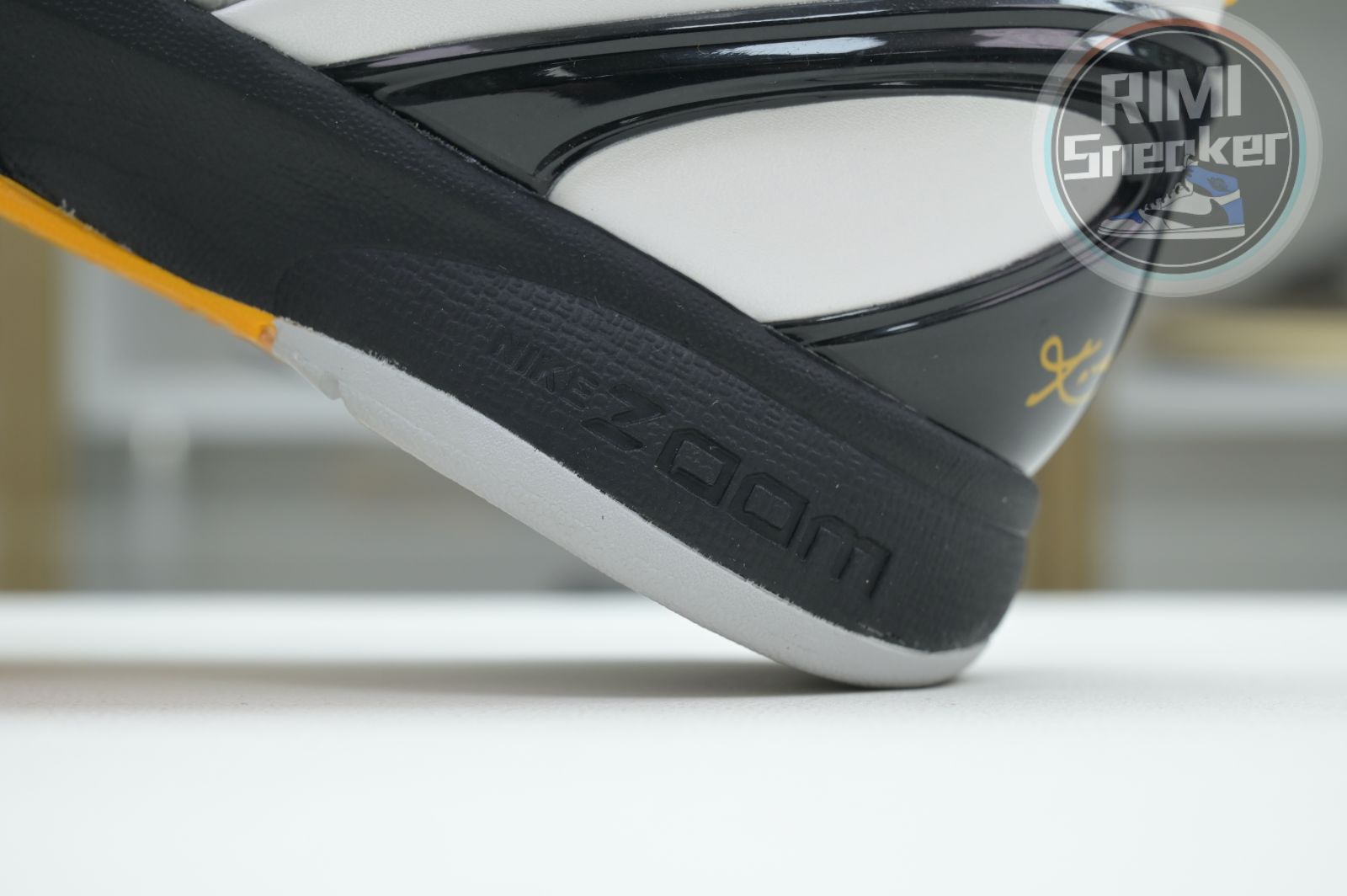 Nike Zoom Kobe 6 Protro