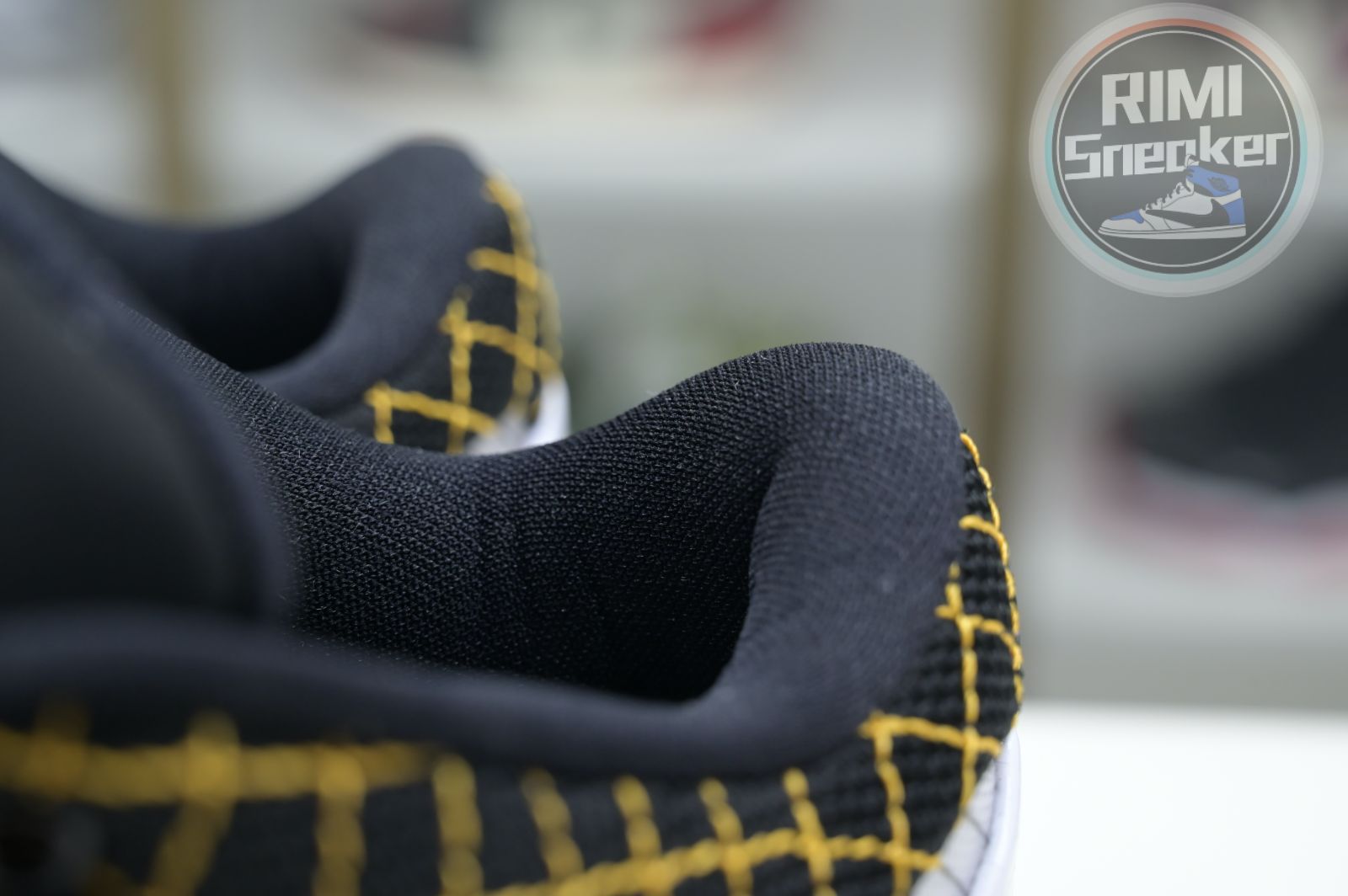 Nike Zoom Kobe 4 Protro 