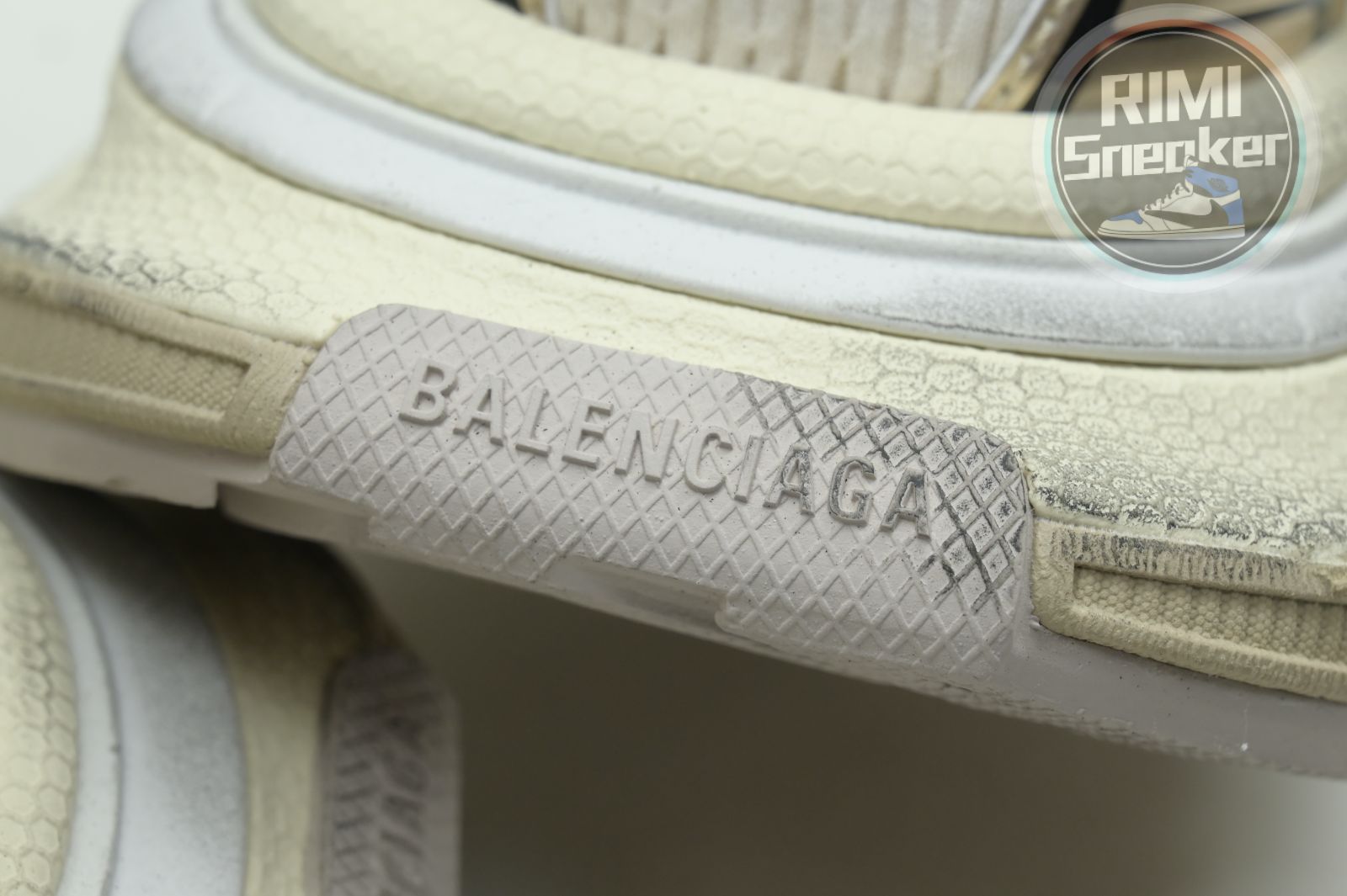 Balenciaga 3XL
